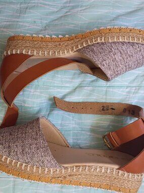 Charolo mexico, size 6